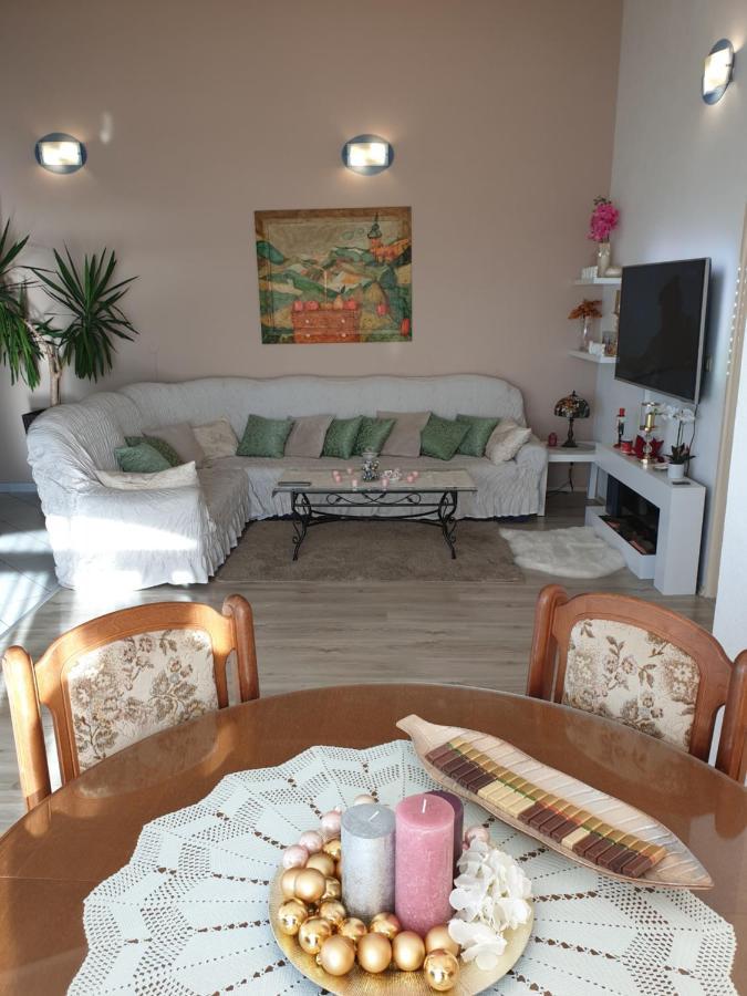 Apartmani Mlikotic Дуги-Рат Экстерьер фото