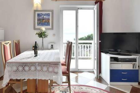 Apartmani Mlikotic Дуги-Рат Экстерьер фото